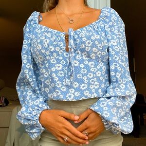 blue floral long puffy sleeved shirt never worn